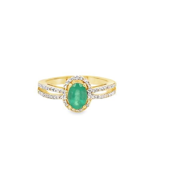 14k Yellow Gold 3.0g .27ct Natural Diamond / 7x5mm Emerald Halo Ring